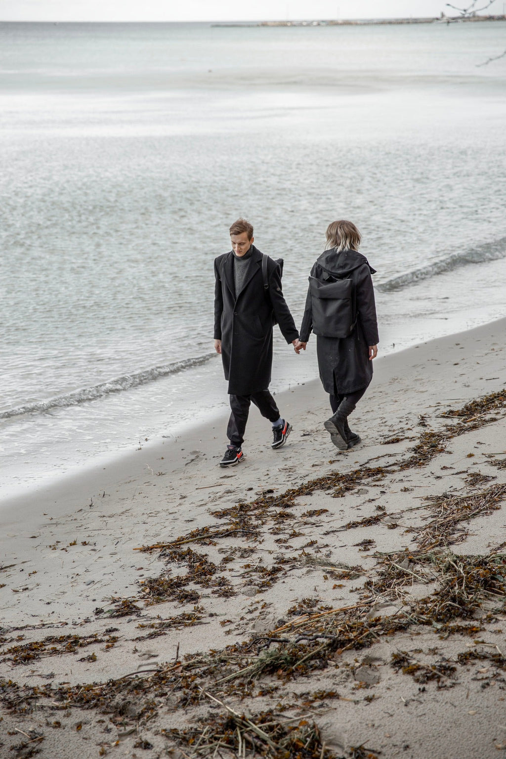 HØLAR Säänkestävä Reppu