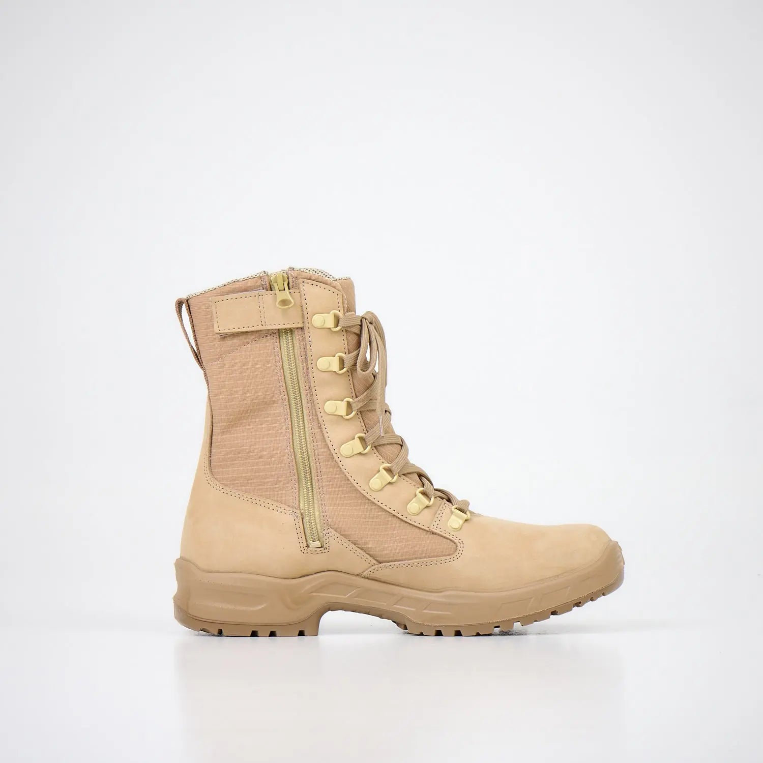 599 300 910 Nubuck Leather Desert Boots