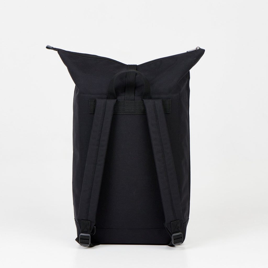 Cliff 25L Reppu – Musta